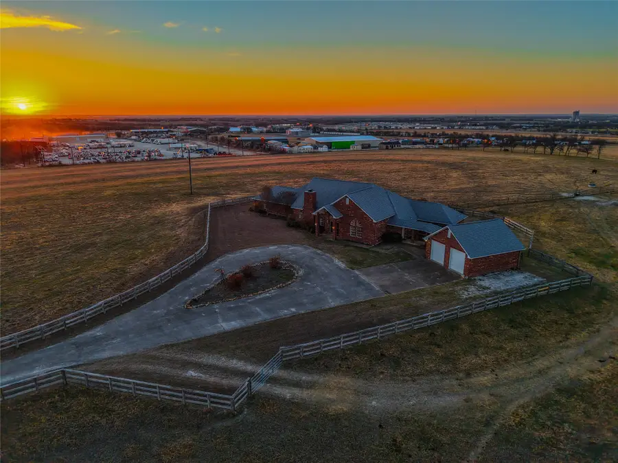 1041 Clarence Road, Temple, TX 76501 - #2