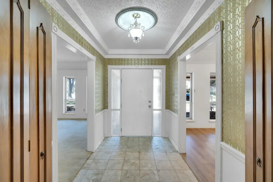 1105 Greenbriar Lane, Arlington, TX 76013 - #3