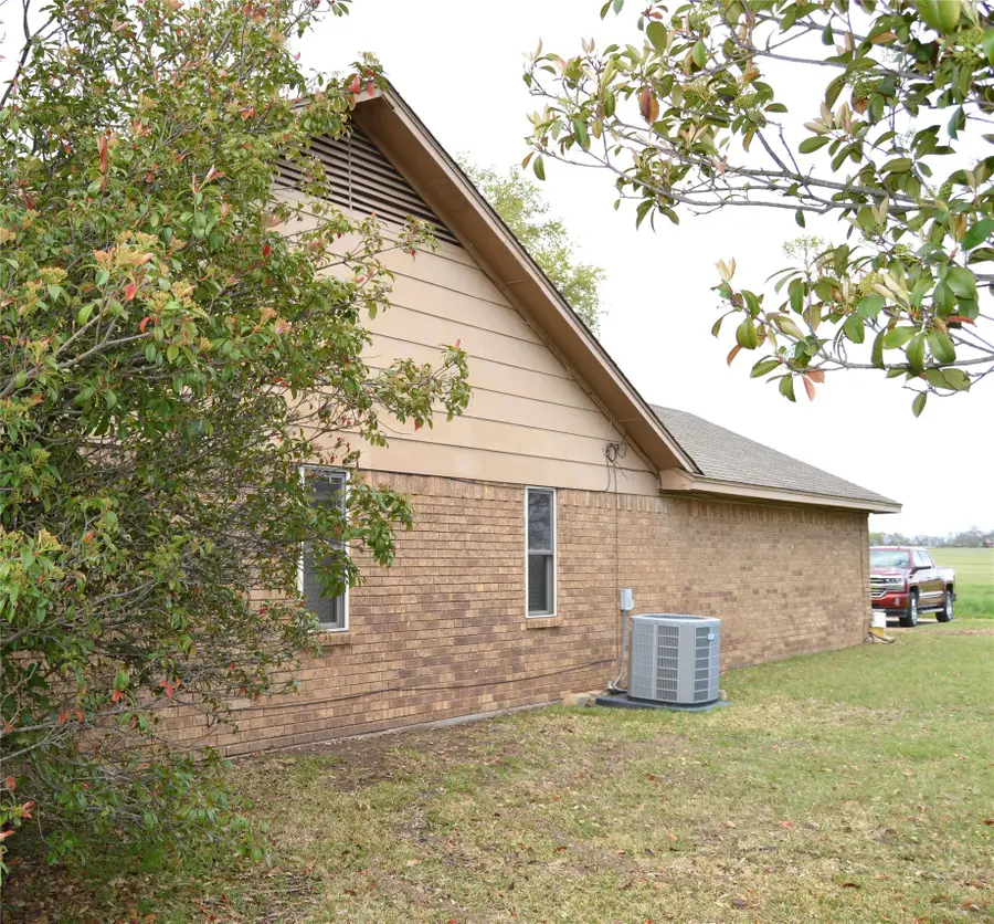 1012 Meridith Drive, Terrell, TX 75160 - #3