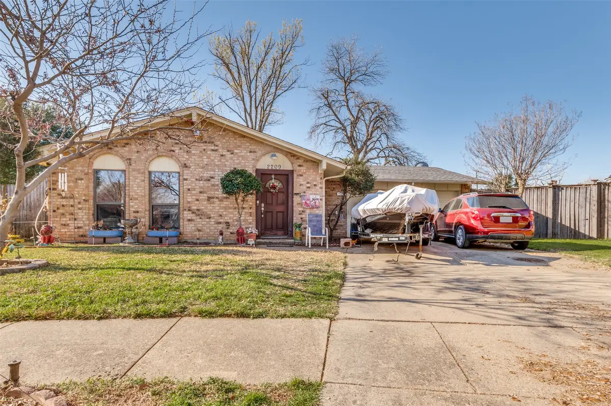 2209 Cecilia Court, Irving, TX 75060 - #1