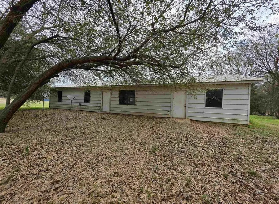 1886 Opossum Rd, Pittsburg, TX 75686 - #2