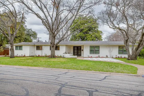 4517 Hildring Drive E, Fort Worth, TX 76109