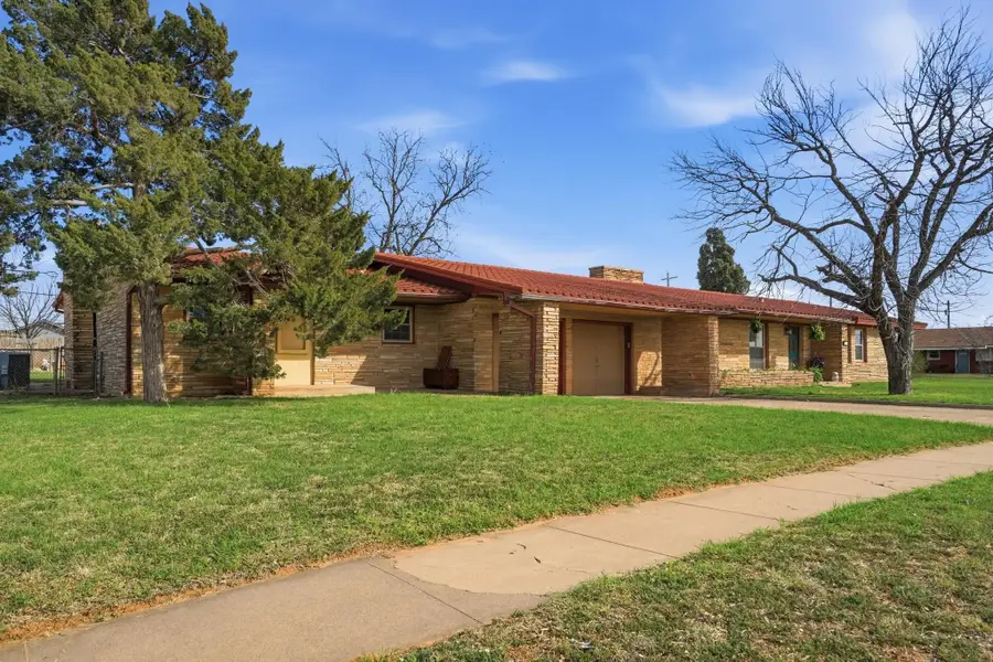 1331 Avenue O, Anson, TX 79501 - #3