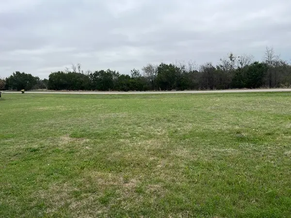 1001 Trapper Lane, Hico, TX 76457