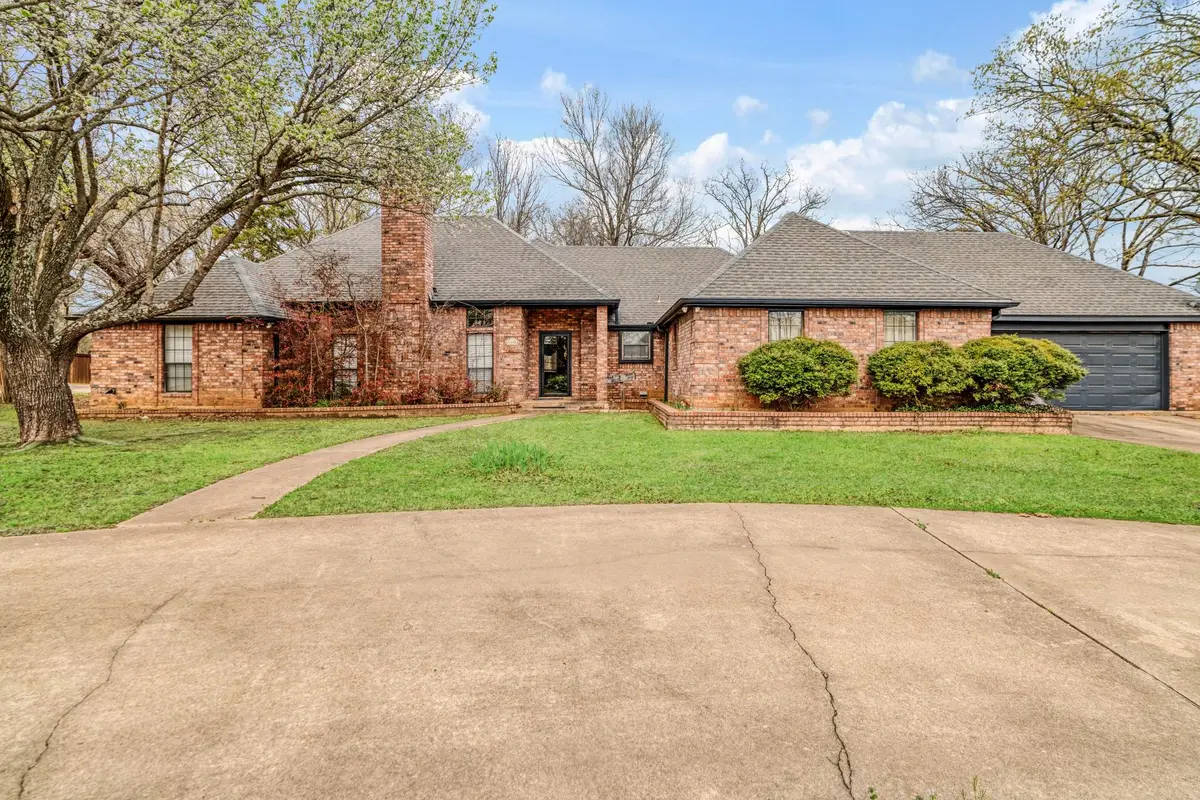 4315 Lakeshore Drive, Reno, TX 75462 - #1