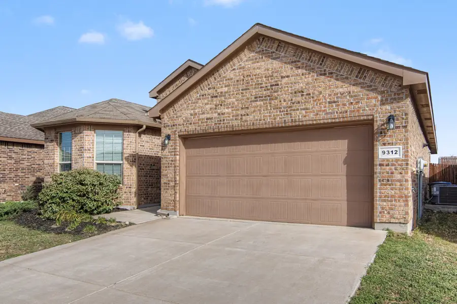 9312 Belle River Trail, Fort Worth, TX 76177 - #2