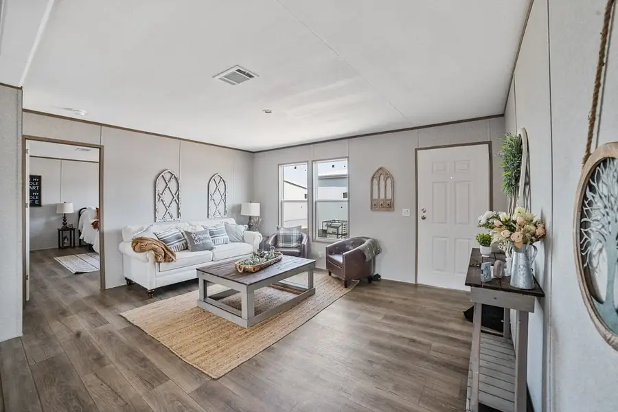 147 Lark Meadow Drive, Runaway Bay, TX 76426 - #3