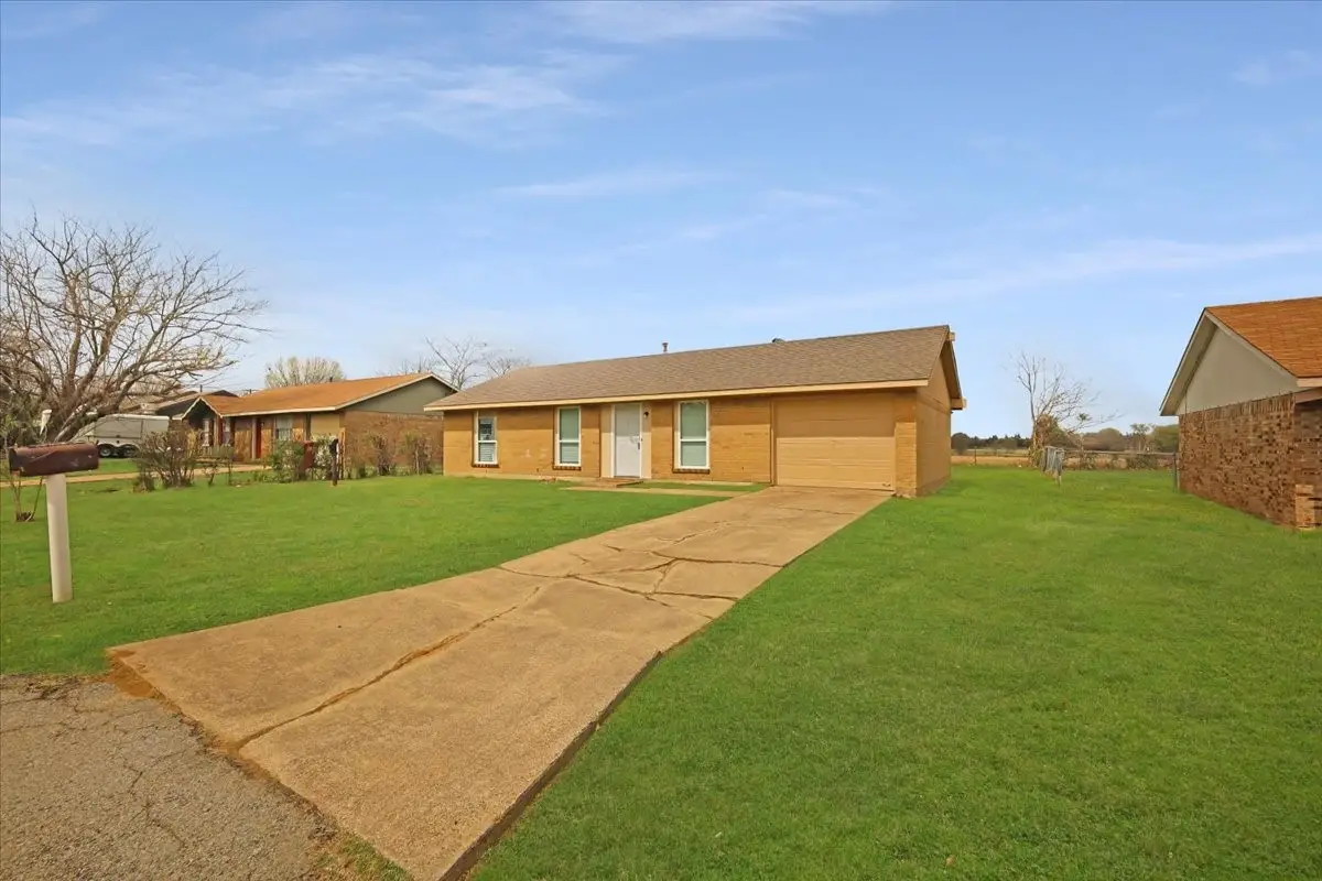 2114 Sunset Drive, Brookston, TX 75421 - #1