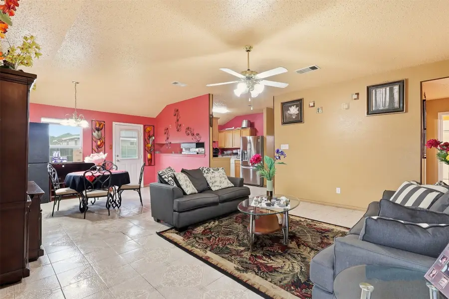 606 W 6th Street, Irving, TX 75060 - #3