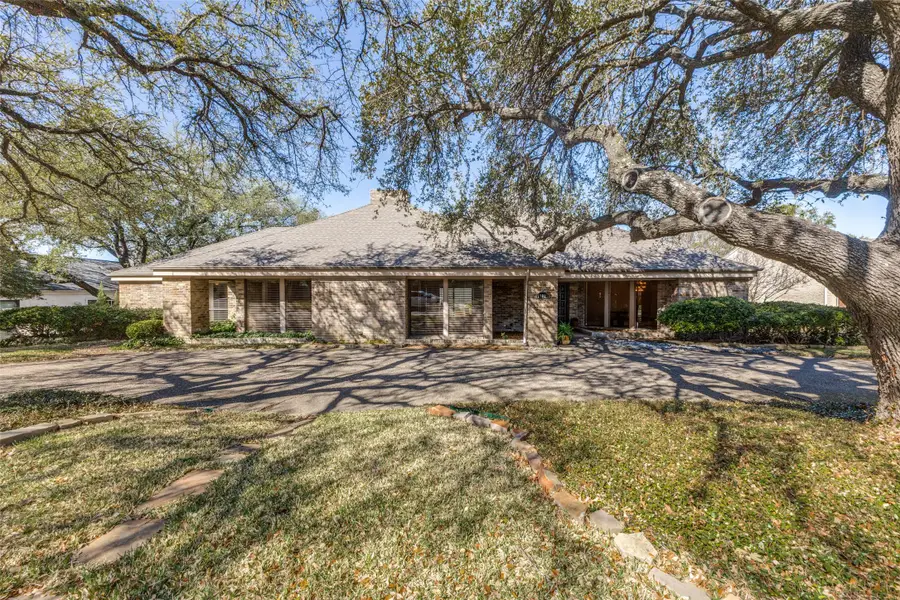 17011 Graystone Drive, Dallas, TX 75248 - #2