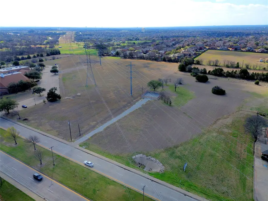 1226 W Belt Line Road, Desoto, TX 75115 - #2