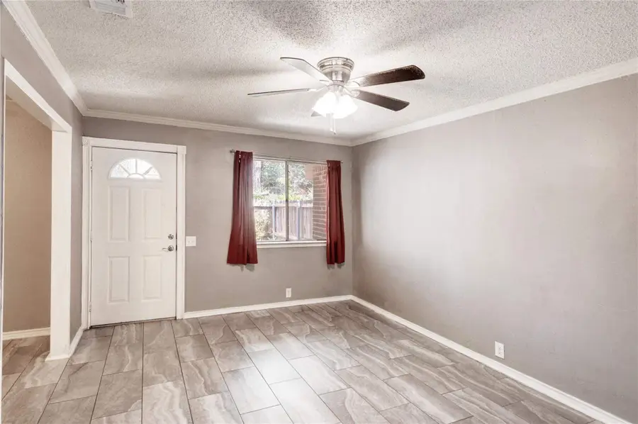 4414 Westminster Drive, Irving, TX 75038 - #3