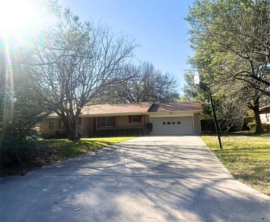 2609 Washington Street, Commerce, TX 75428 - #3