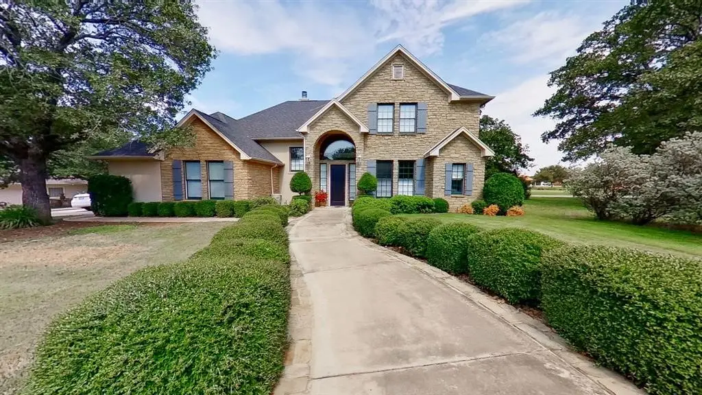 402 Half Moon Way, Runaway Bay, TX 76426 - #1