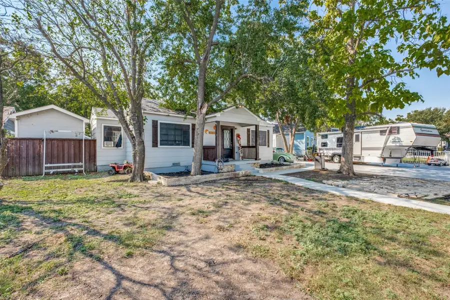 1914 Glenfield Avenue, Dallas, TX 75224 - #2