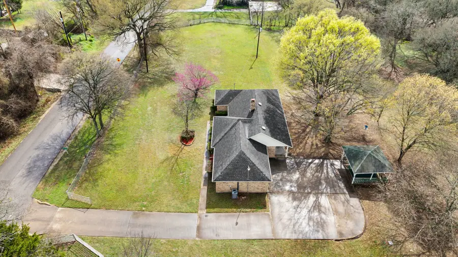 611 Shawnee Road, Waxahachie, TX 75165 - #2