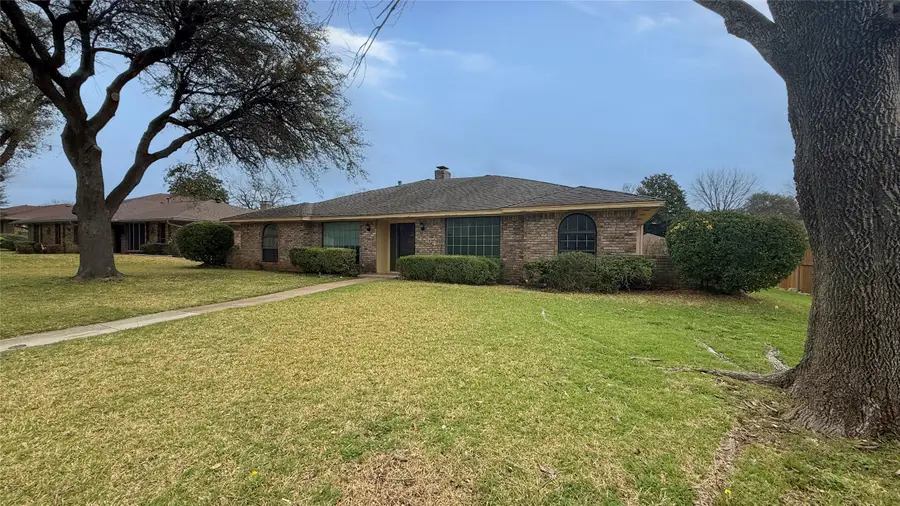 1004 Rosewood Drive, Desoto, TX 75115 - #2