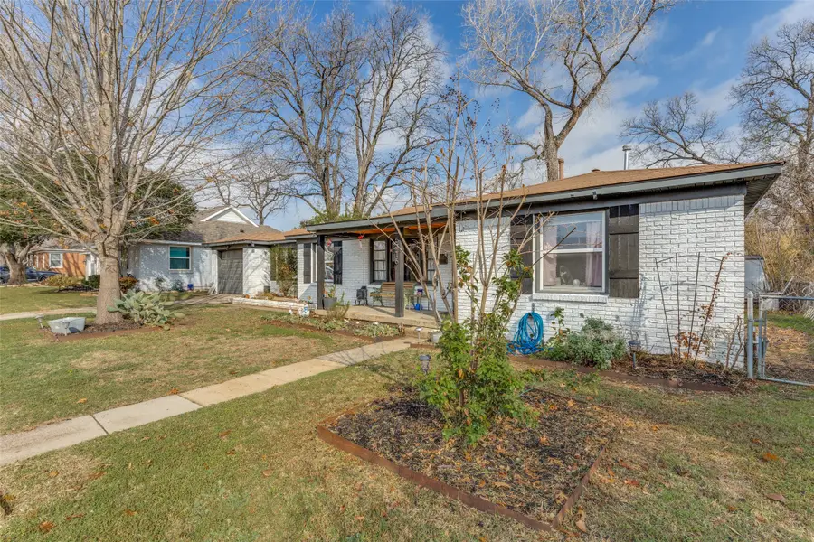 5716 Tracyne Drive, Westworth Village, TX 76114 - #2