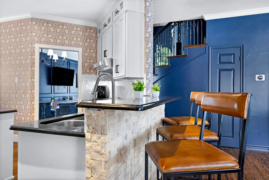 9427 Vista Circle, Irving, TX 75063 - #3