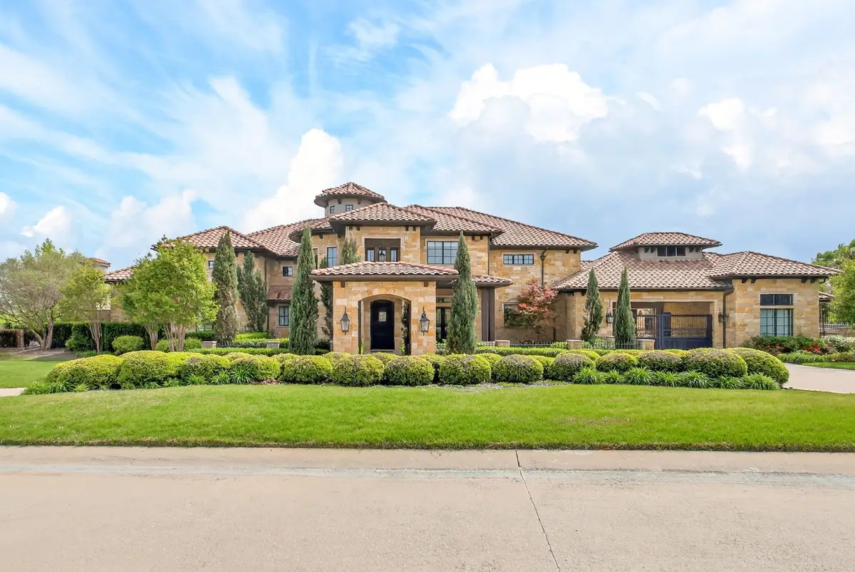 9541 Marbella Drive, Fort Worth, TX 76126 - #1