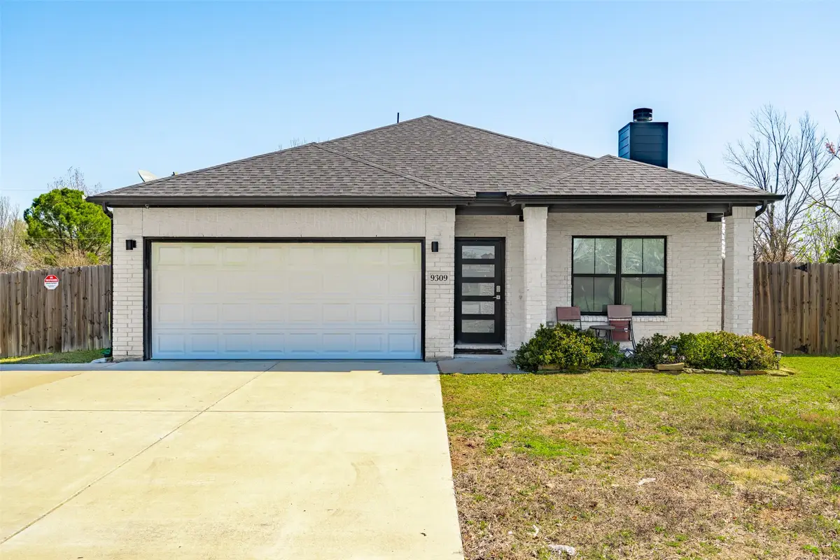 9309 Ronald Drive, Fort Worth, TX 76134 - #1