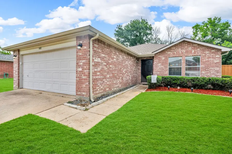 9401 Glen Falls Lane, Denton, TX 76210 - #2