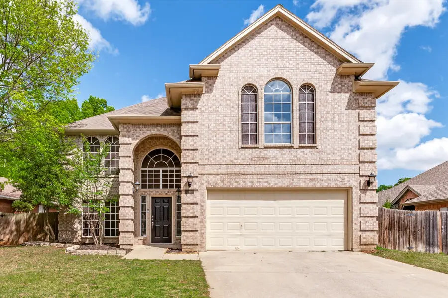 6215 Kingswood Drive, Arlington, TX 76001 - #2