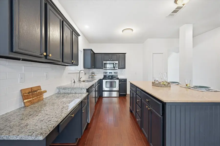 2816 Memorial Drive, Denton, TX 76210 - #3