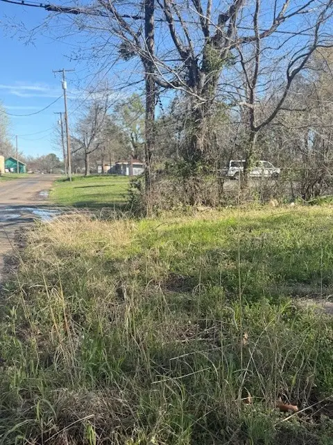 368 1st Street Ne, Paris, TX 75460 - #2