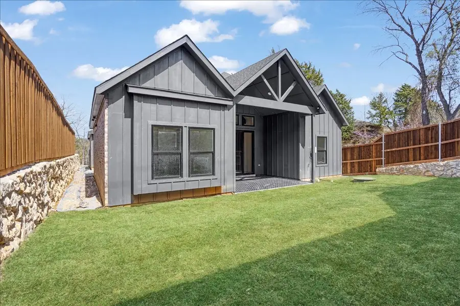 9 Greenway Bend, Pottsboro, TX 75076 - #2