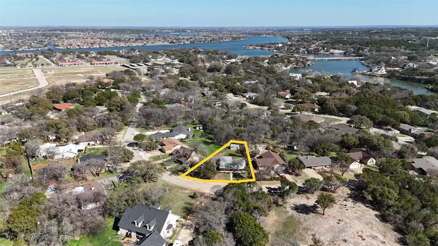 1101 Sierra Vista, Granbury, TX 76048 - #2