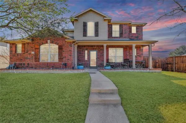 1984 Newport Drive, Lancaster, TX 75146