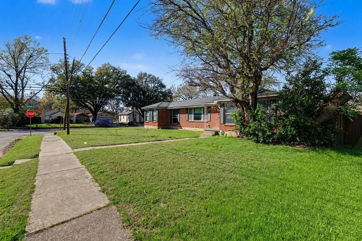401 E 8th Street, Irving, TX 75060 - #1