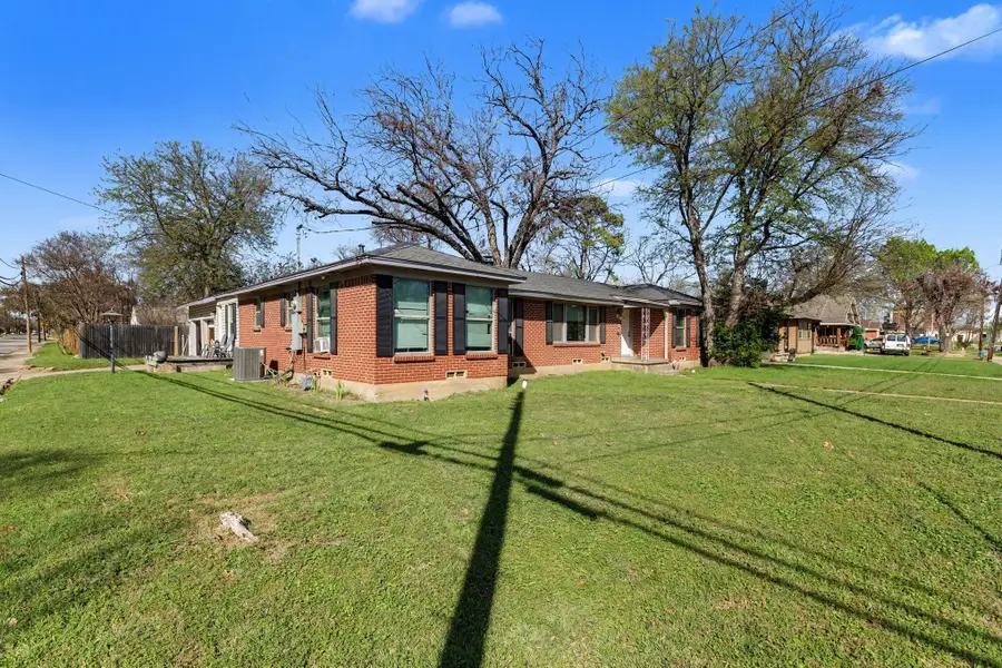 401 E 8th Street, Irving, TX 75060 - #3