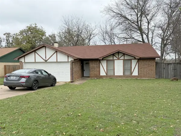1205 Augusta Road, Benbrook, TX 76126