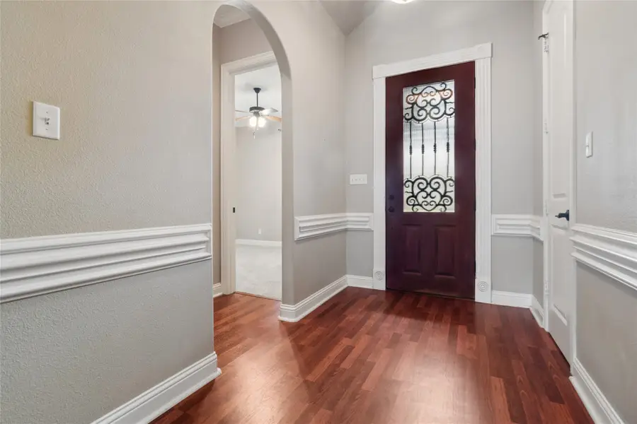 6411 Tuscany Park Drive, Arlington, TX 76016 - #3