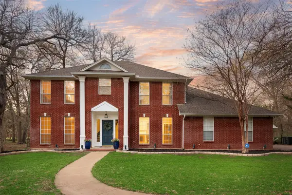 1738 Creek Bend Drive, Midlothian, TX 76065