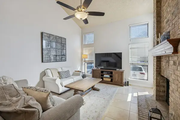 2204 W Park Boulevard #2301, Plano, TX 75075