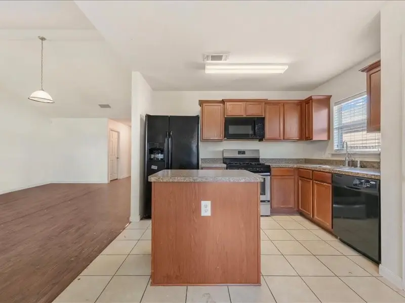 10013 Silent Hollow Drive, Fort Worth, TX 76140 - #3