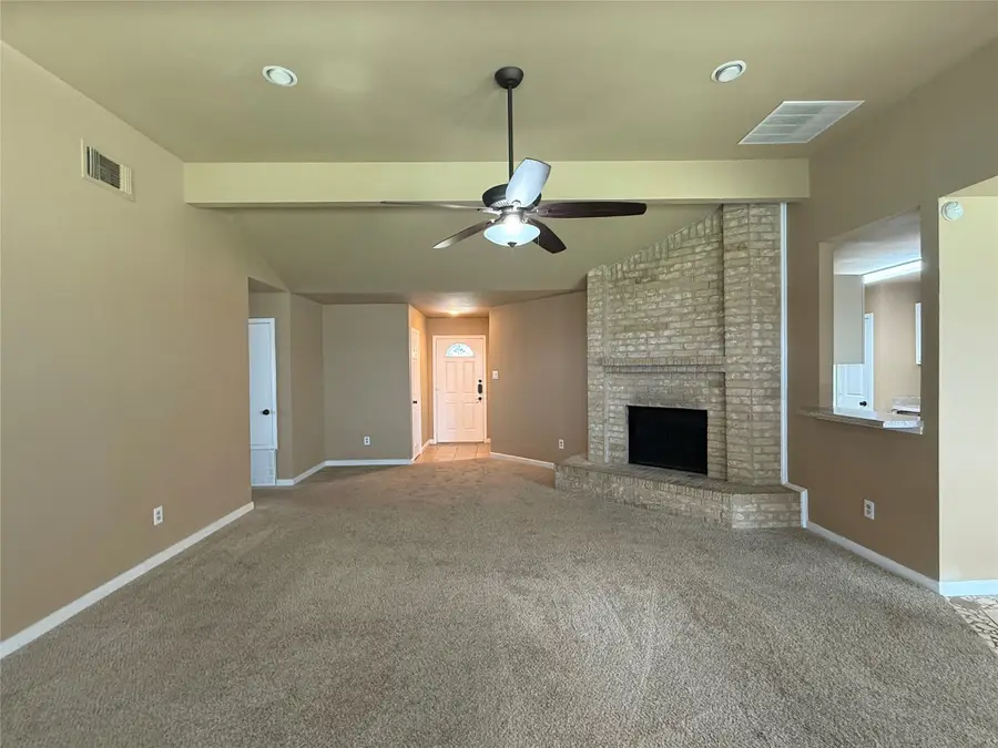 113 Suttonwood Drive, Fort Worth, TX 76108 - #3