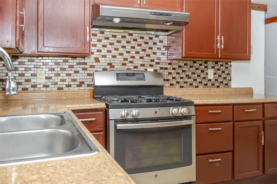 903 Battle Creek Road, Granbury, TX 76048 - #2