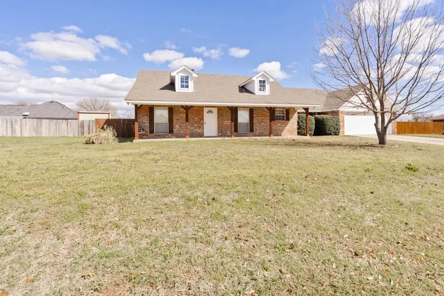 107 Ashley Street, Alvord, TX 76225 - #2