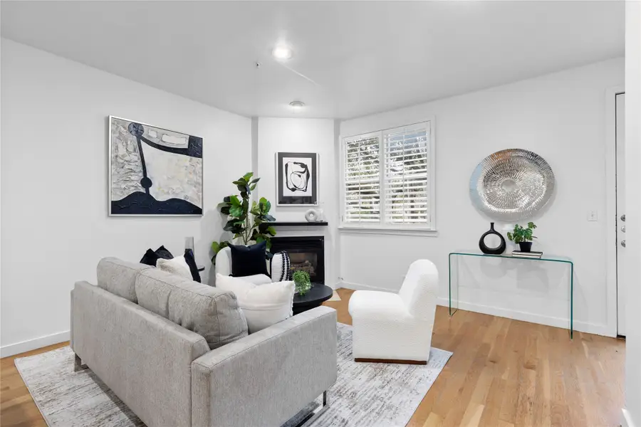 3922 Gilbert Avenue #115, Dallas, TX 75219 - #2