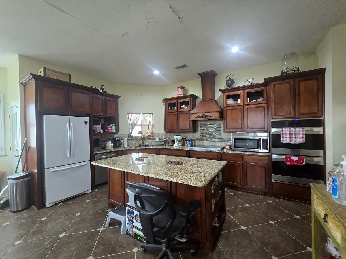 808 Shady Brook Lane, Red Oak, TX 75154 - #1