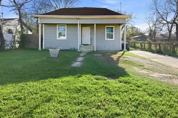 2421 Langston Street, Fort Worth, TX 76105