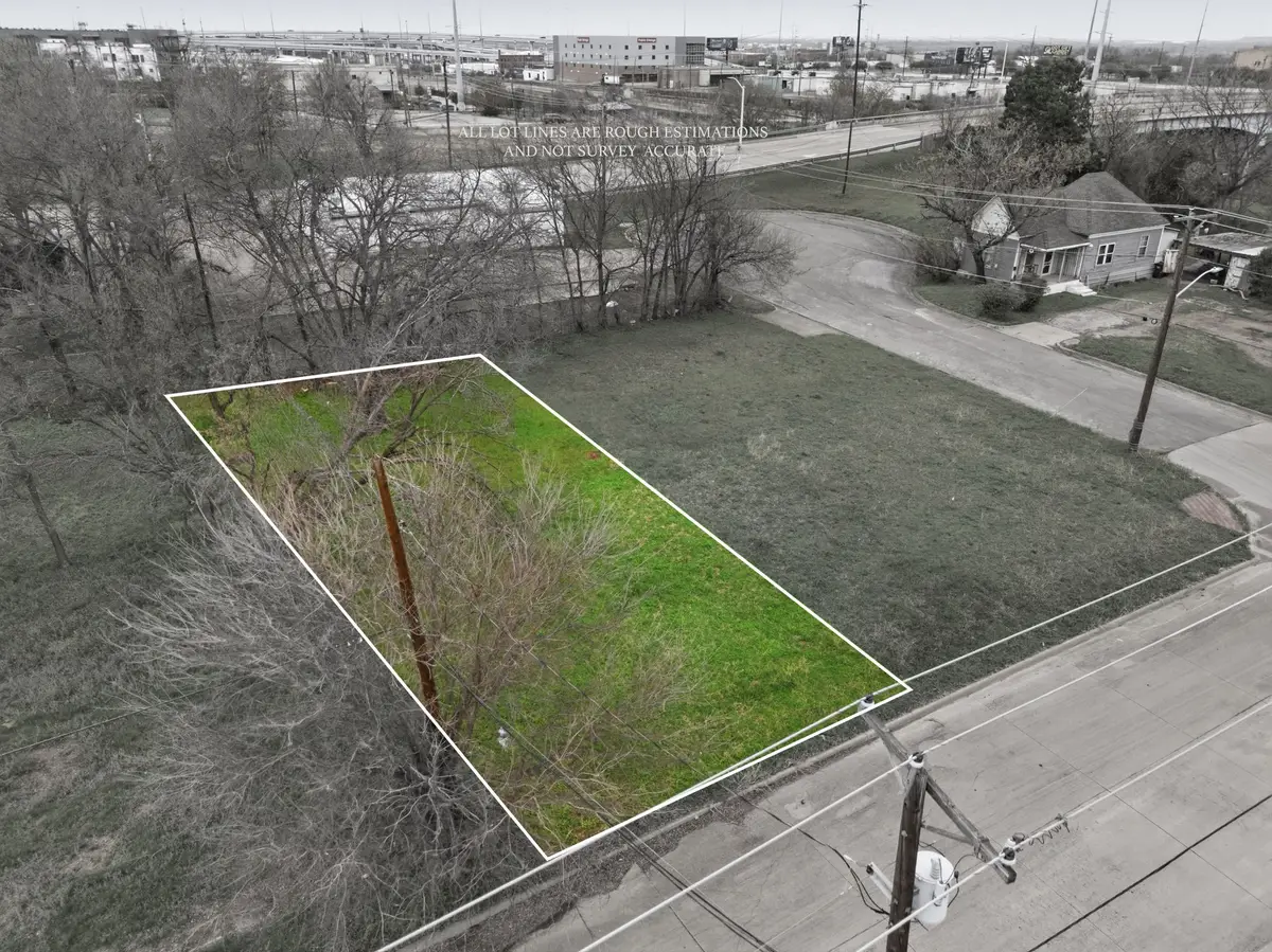 311 E Cannon Street, Fort Worth, TX 76104 - #1