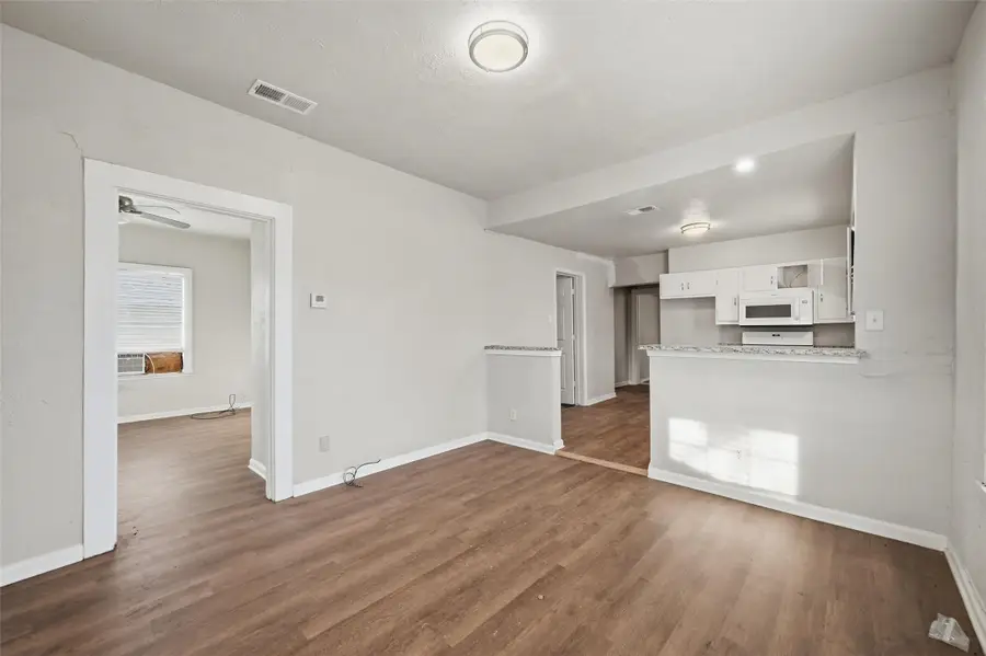 1101 N Harrison Avenue, Sherman, TX 75090 - #2