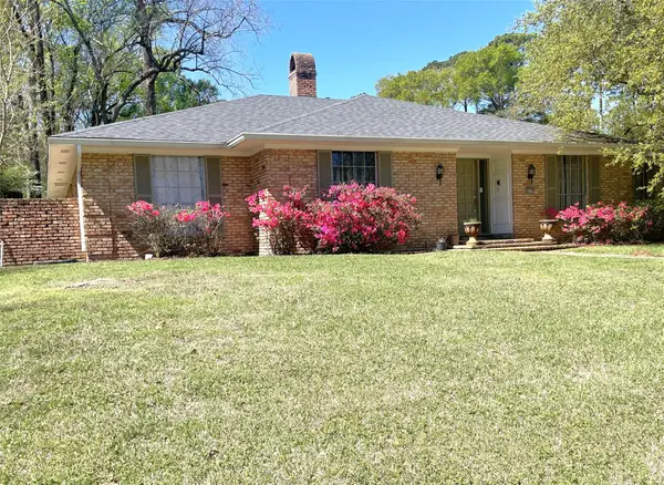 8418 Creswell Road, Shreveport, LA 71106