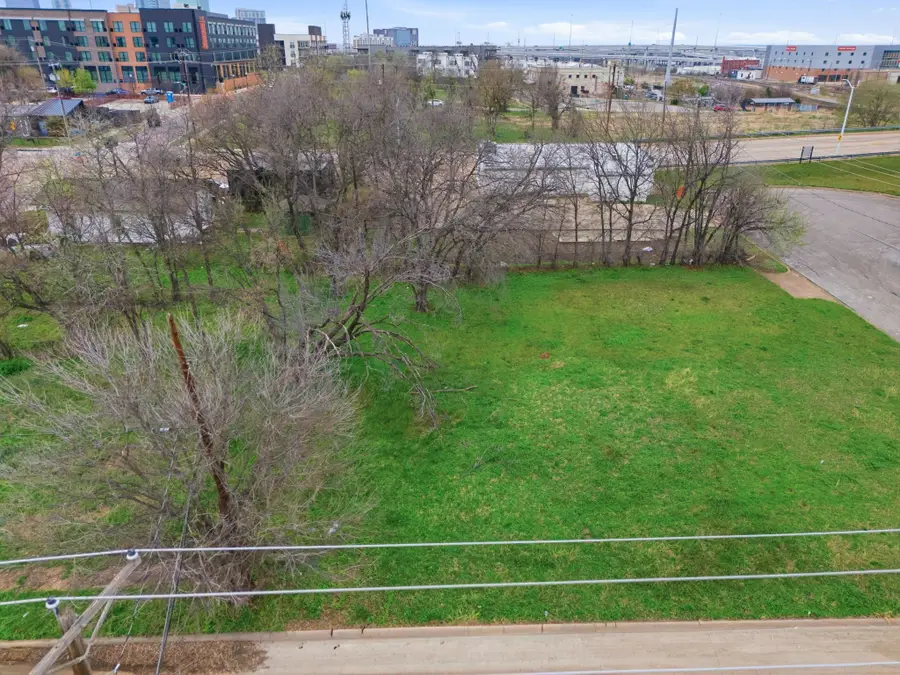 658 S Calhoun Street, Fort Worth, TX 76104 - #3