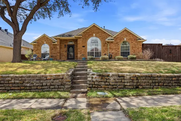 3623 Canyon Oaks Drive, Carrollton, TX 75007